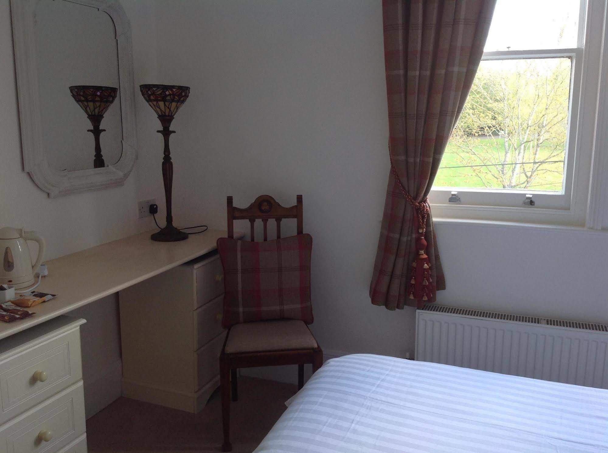 Woodbine City Rooms Exeter Buitenkant foto