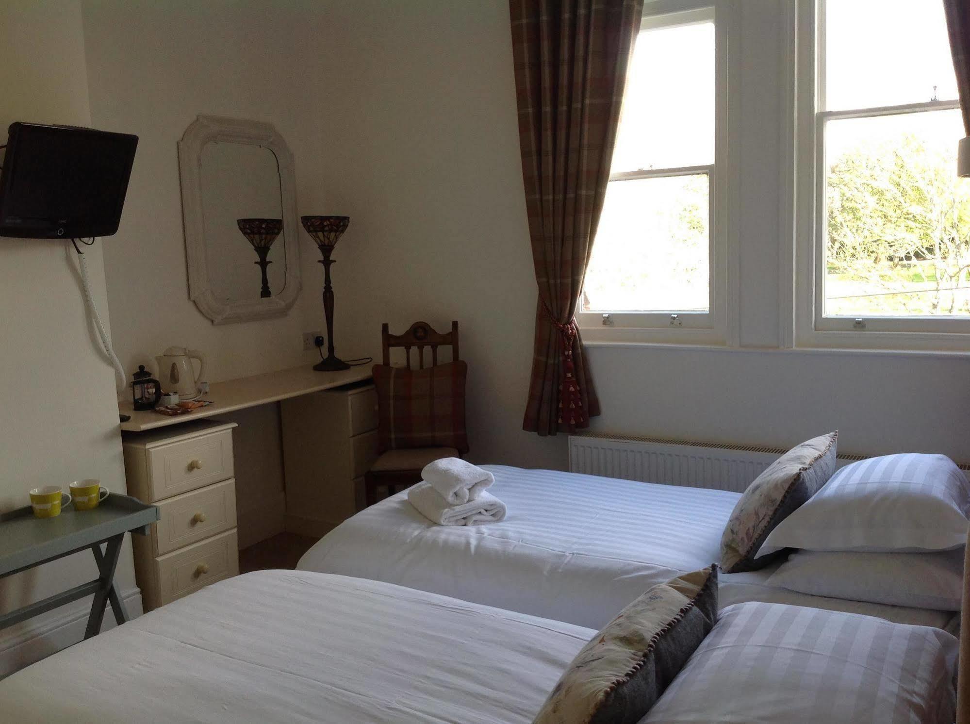 Woodbine City Rooms Exeter Buitenkant foto